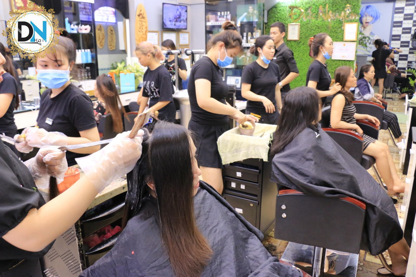 Dạy cắt tóc tại quận Tân Phú, 